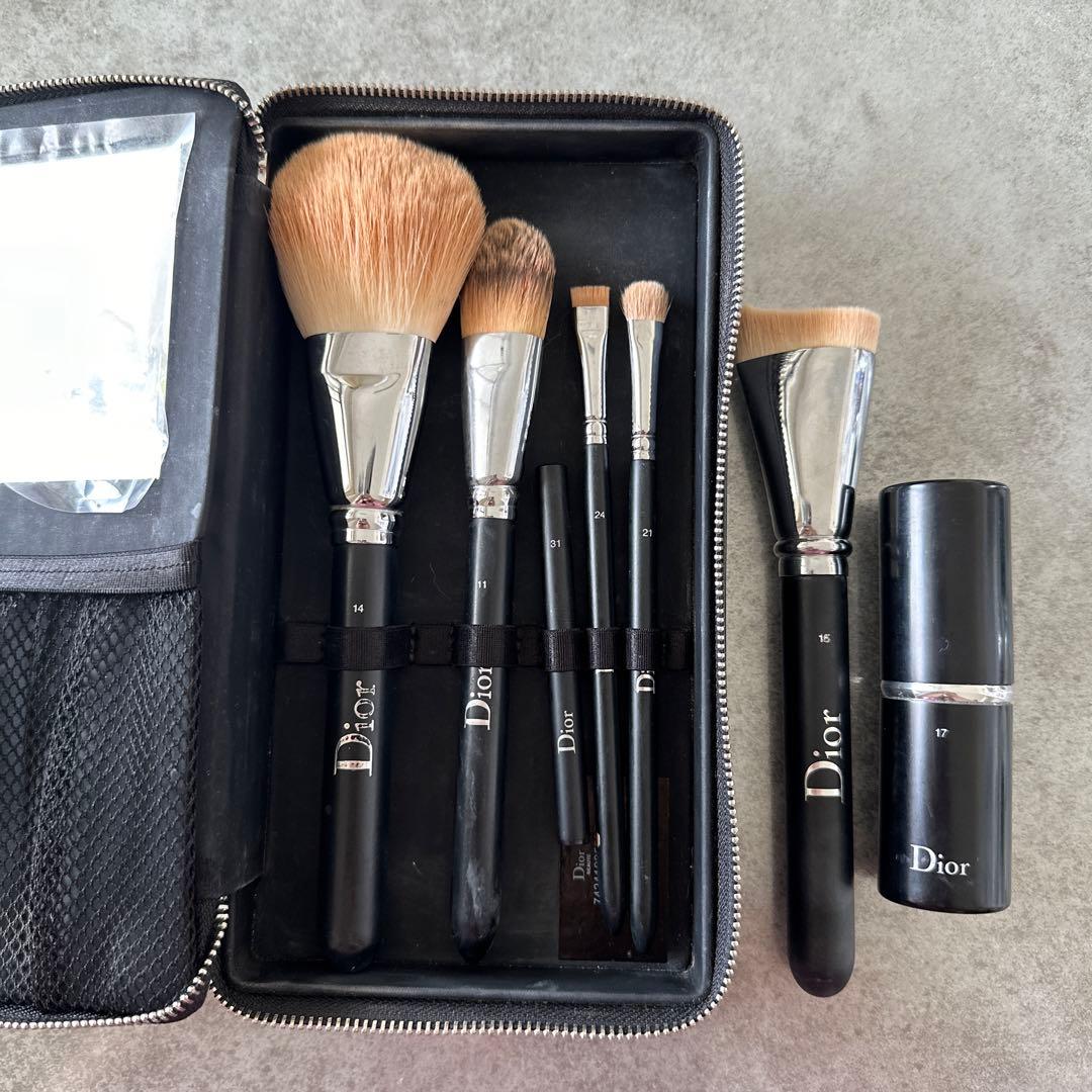 【希少完売品】新品 Dior BACKSTAGE 1周年記念 ブラシセット