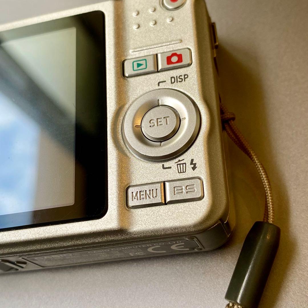 CASIO EXILIM EX-Z85 9.1MP コンパクトデジタルカメラ