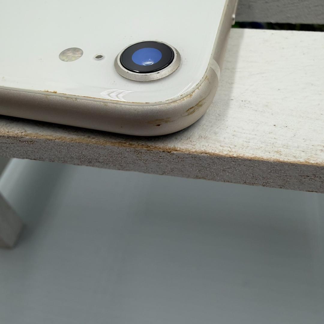 iPhone SE第3世代 64GB スターライト 432