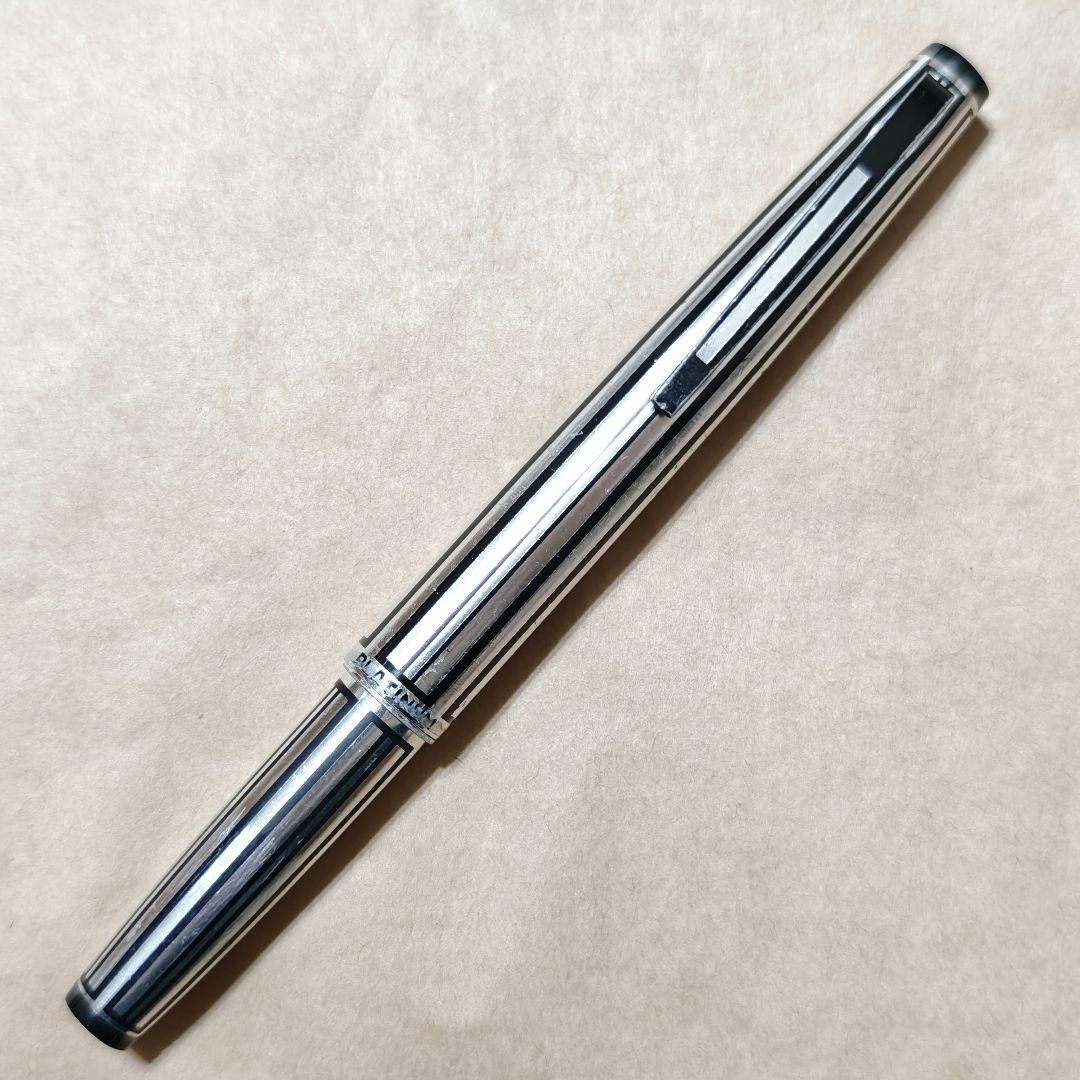 Platinum プラチナ 万年筆 18kWG ストライプ 廃盤