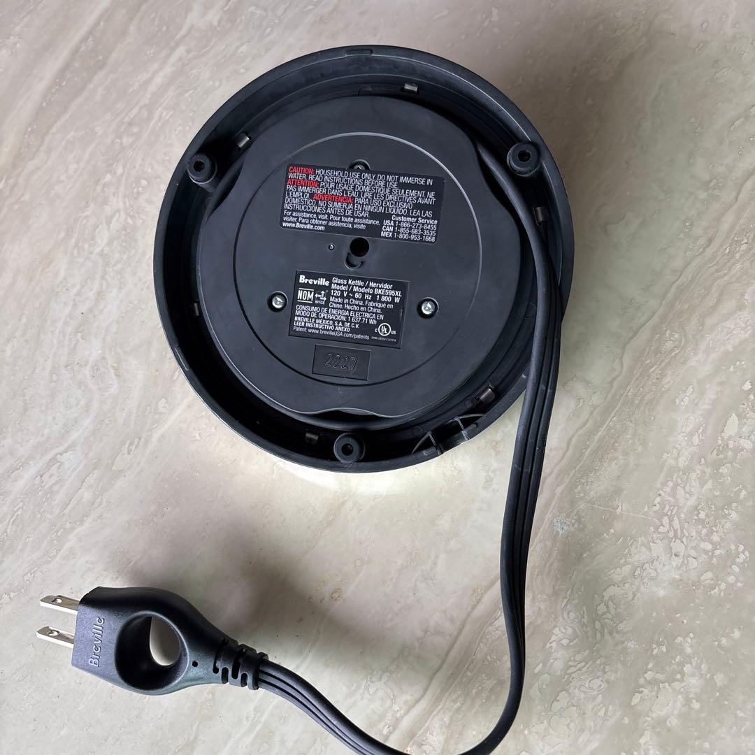 Breville 電気ケトル The Crystal Clear1.7L