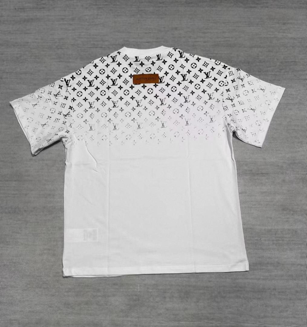 即購入 Louis Vuitton ロゴプリント T シャツ L サイズ