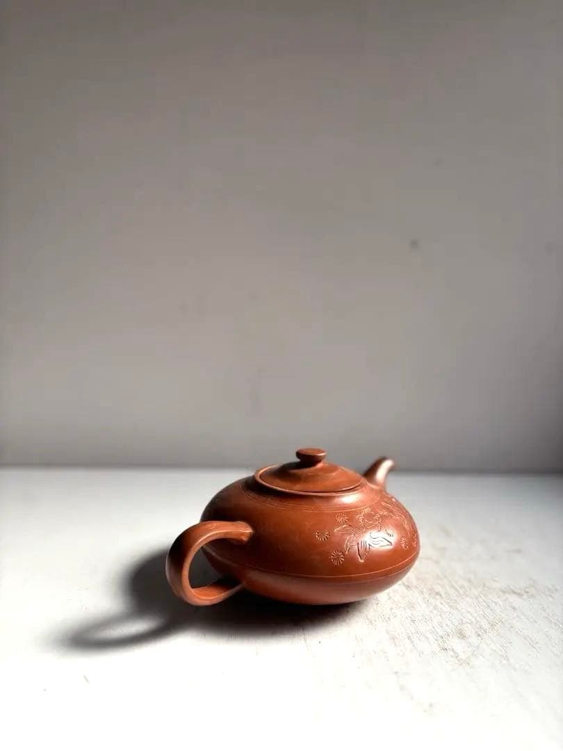 945 中国宜興紫砂茶壺 金魚彫 朱泥急須 中国茶器 台湾茶器 ヴィンテージ