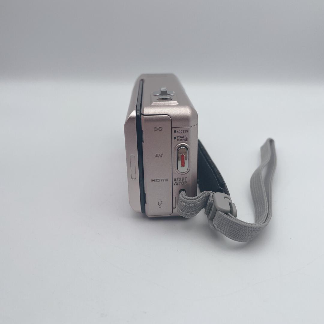 【未使用級】JVC Everio フルハイビジョンビデオカメラ GZ-V570