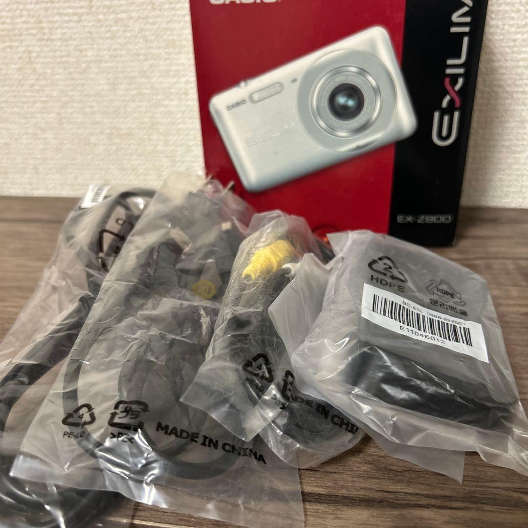 CASIO EXILIM EX-Z800 コンパクトデジタルカメラ ピンク