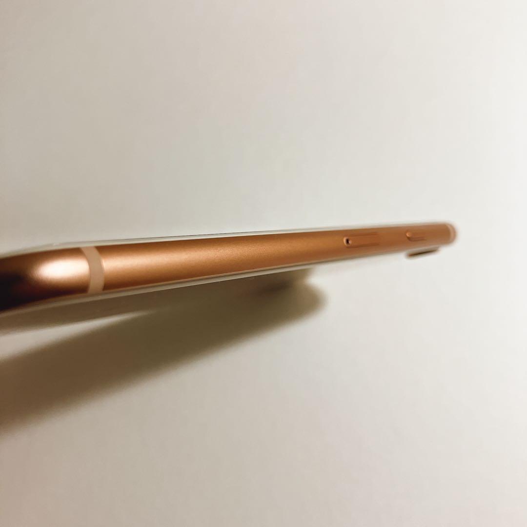 Apple iPhone8 本体 ゴールド SIMロックあり 美品