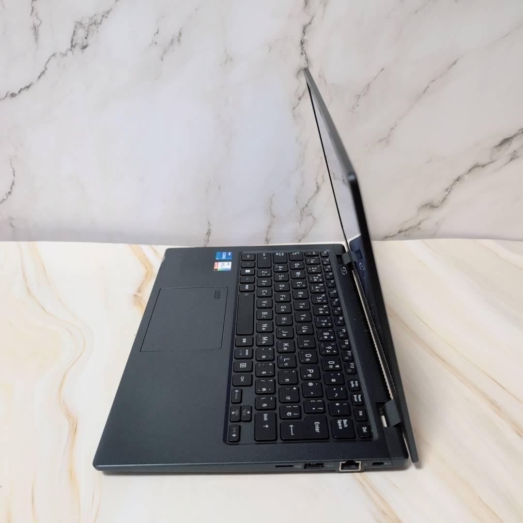 軽量✨Windows11✨i5✨16GB✨SSD✨カメラ/オフィス✨ノートPC