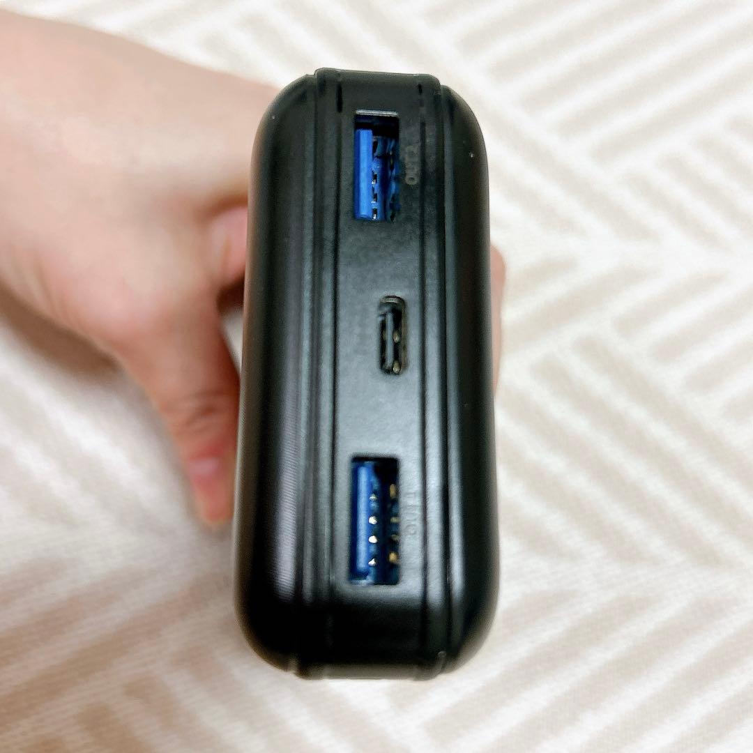 大容量モバイルバッテリー 急速充電 3台同時充電 LCD残量表示