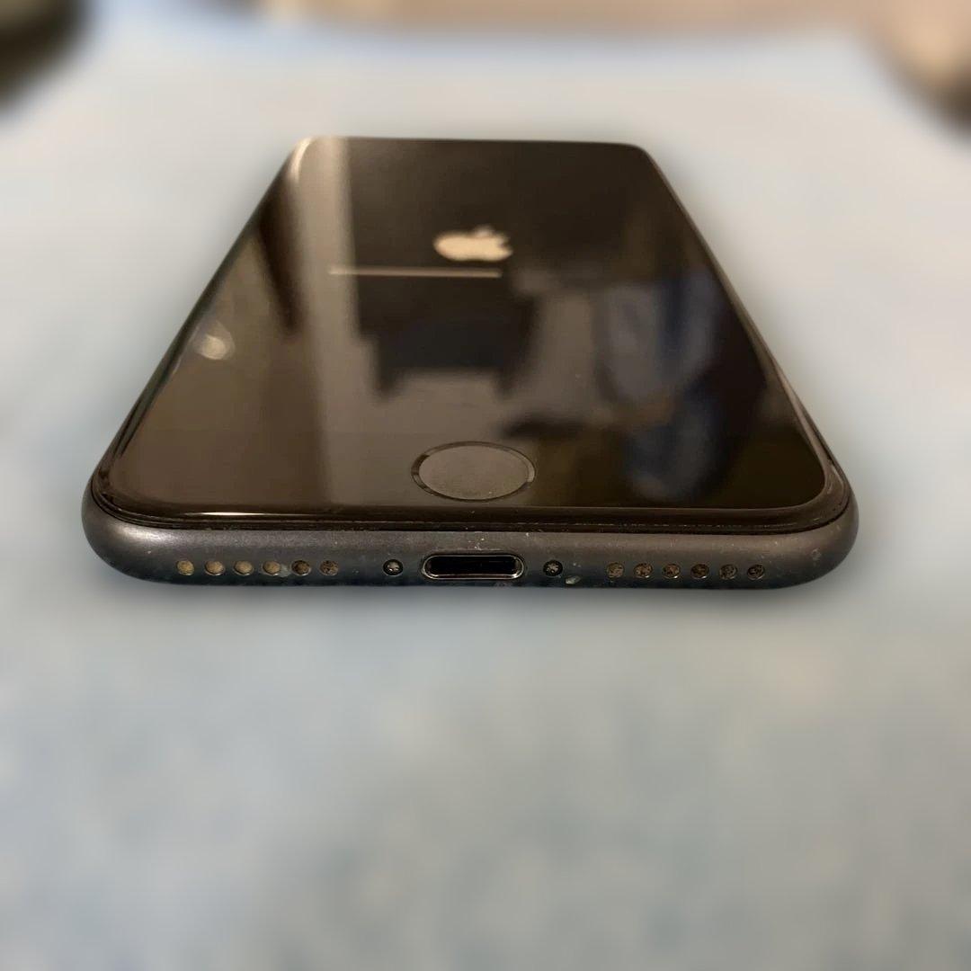 Apple iPhone 8 64GB グレー