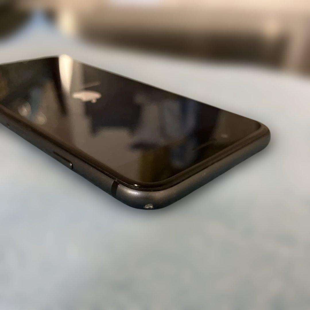 Apple iPhone 8 64GB グレー