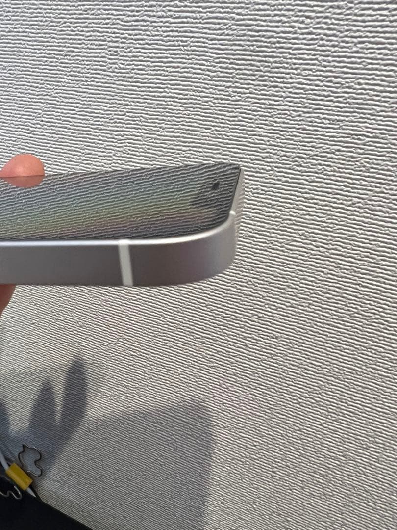 iPhone 128GB 本体