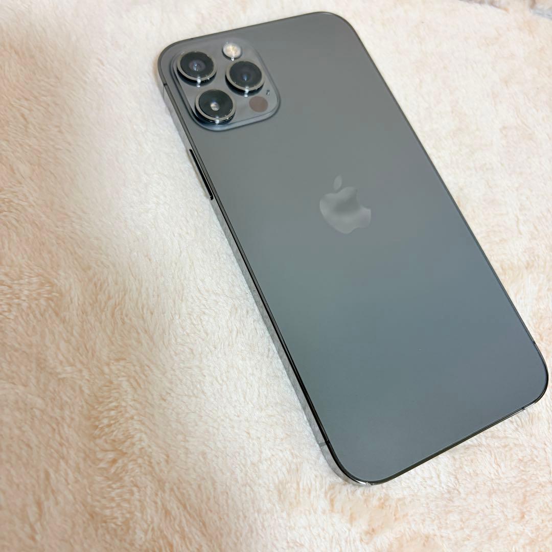 【美品】 iPhone 12 Pro SIMフリー グラファイト ケース付き