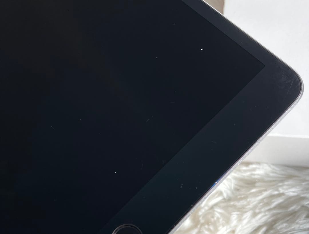 【1台限定価格】iPad Air3 256GB 【すぐ発送】【付属品】
