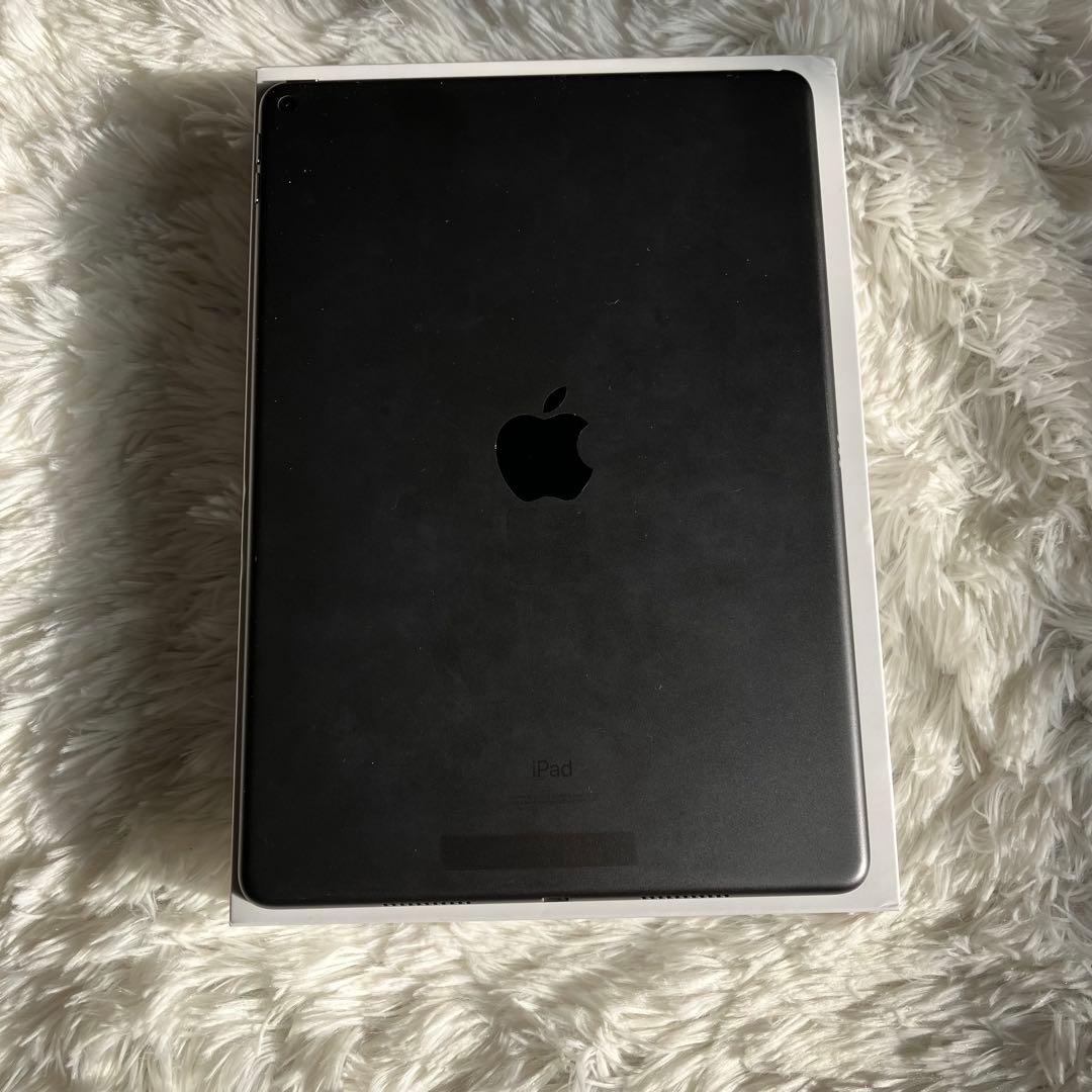 【1台限定価格】iPad Air3 256GB 【すぐ発送】【付属品】