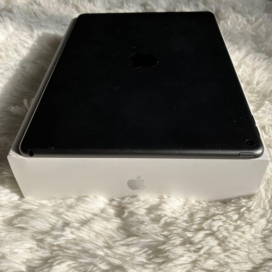 【1台限定価格】iPad Air3 256GB 【すぐ発送】【付属品】