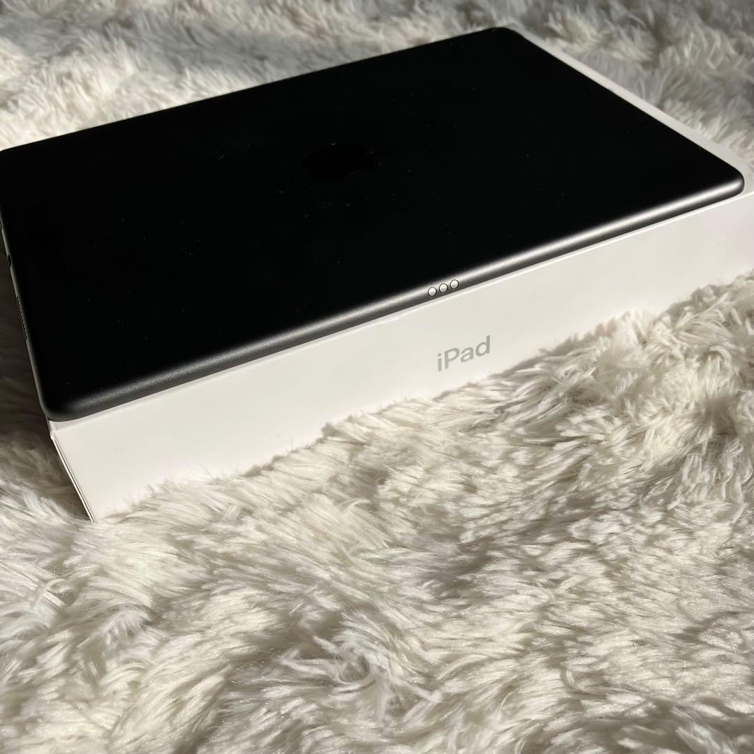 【1台限定価格】iPad Air3 256GB 【すぐ発送】【付属品】