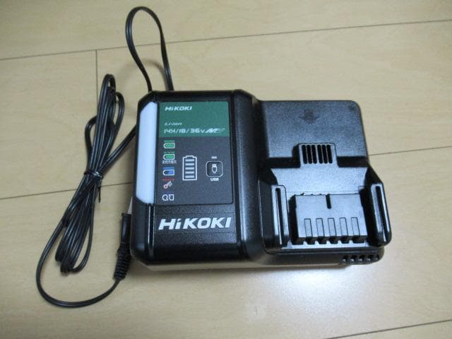 HiKOKI 収納ケース ＋充電器UC18YDL2　　①