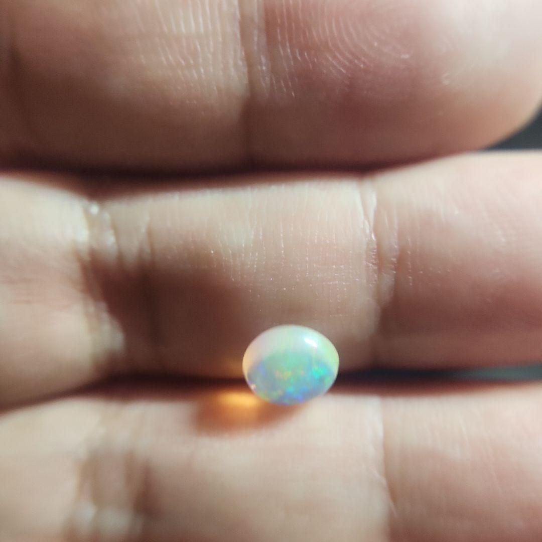 天然オパール 0.913ct