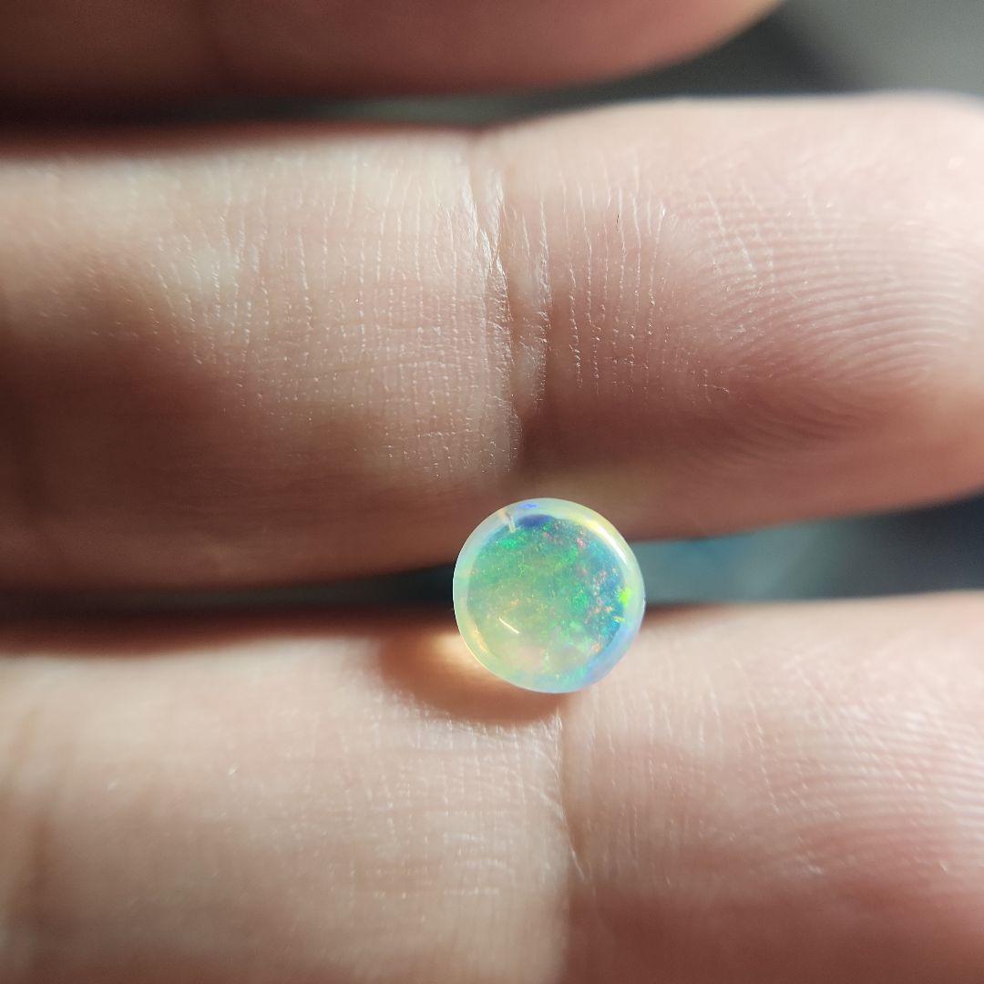 天然オパール 0.913ct