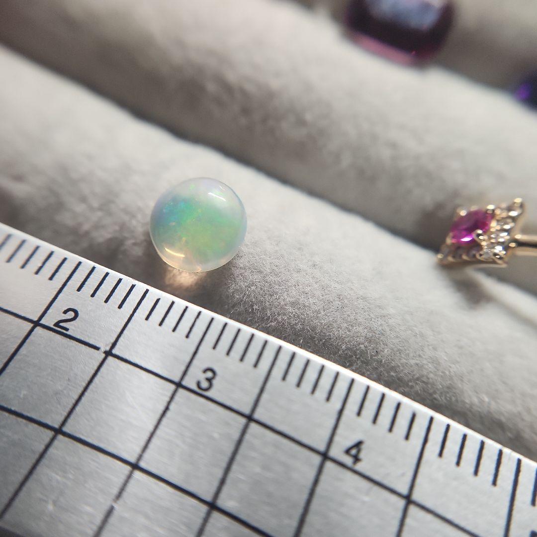 天然オパール 0.913ct