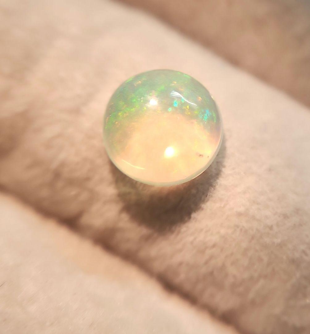 天然オパール 0.913ct