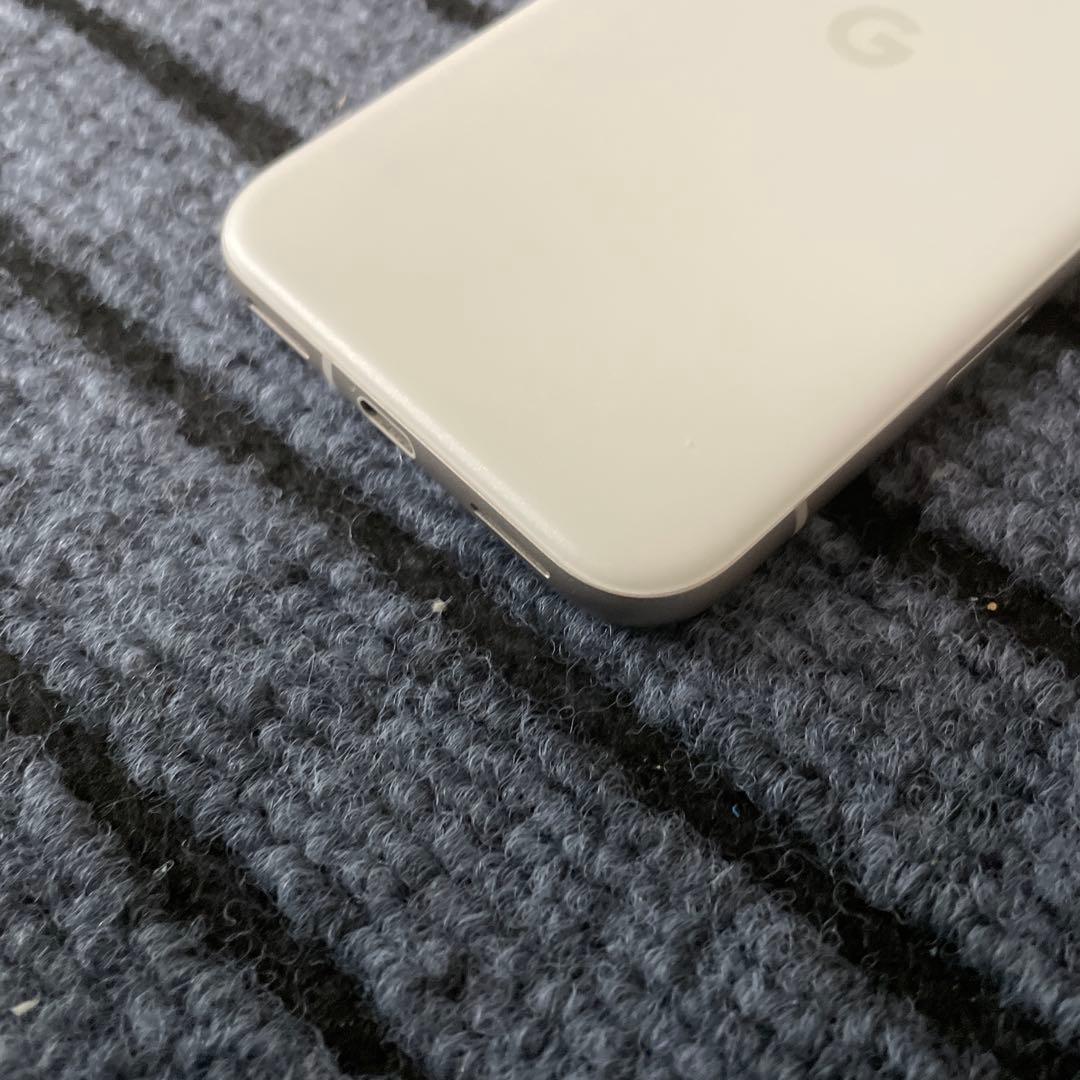 65 Google Pixel8a 128GB SIMフリー ポーセリン