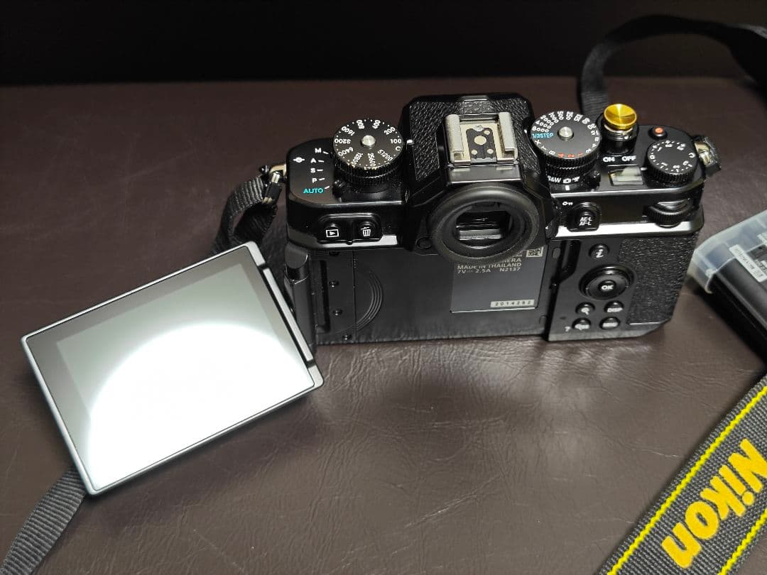 Nikon Zf ボディ 美品 シャッター4883回 防湿庫保管