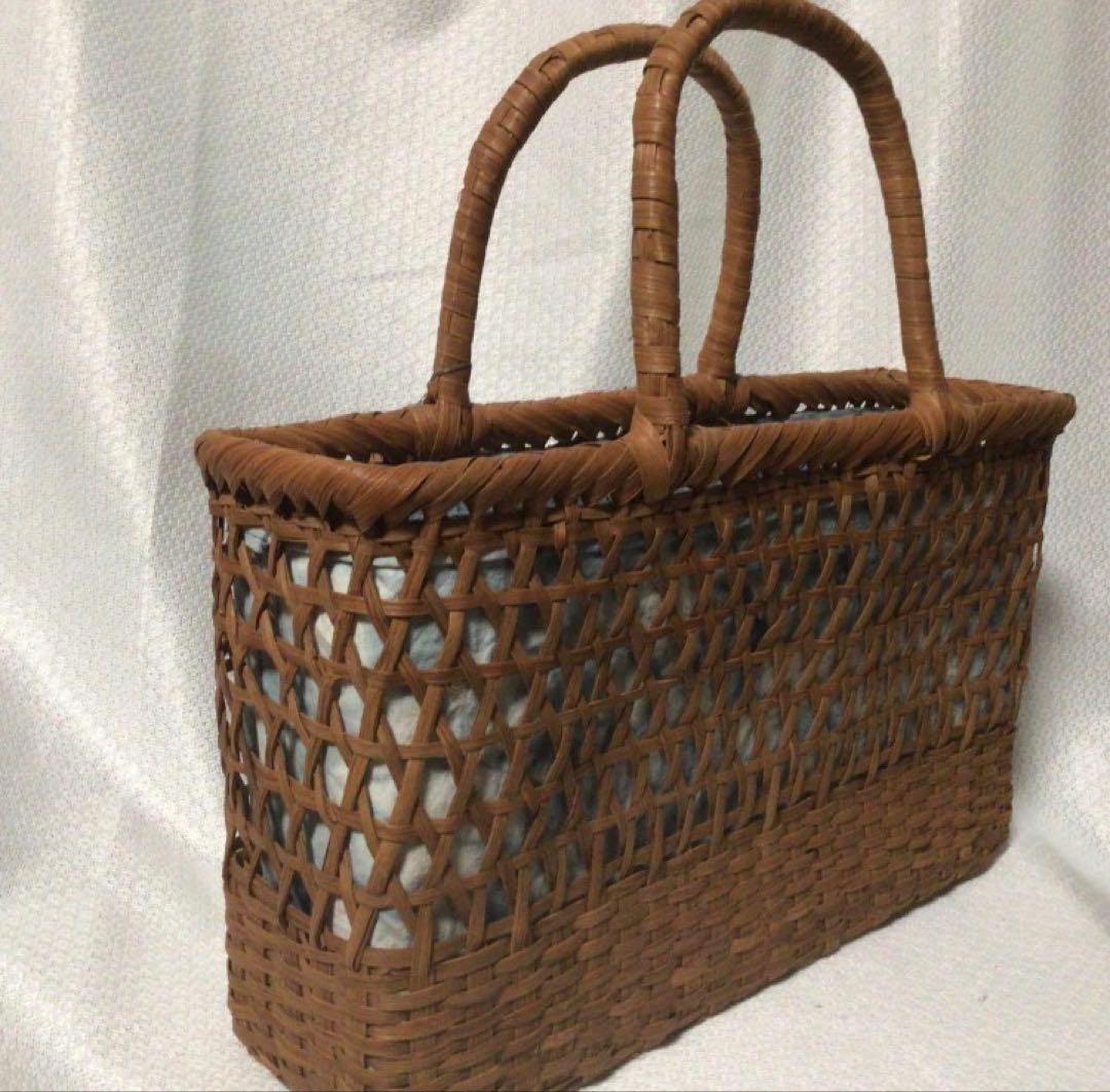【限定制作】メルカリ特別価格　国産山葡萄籠ござ目六ツ目透かし　2番皮　内布藍染