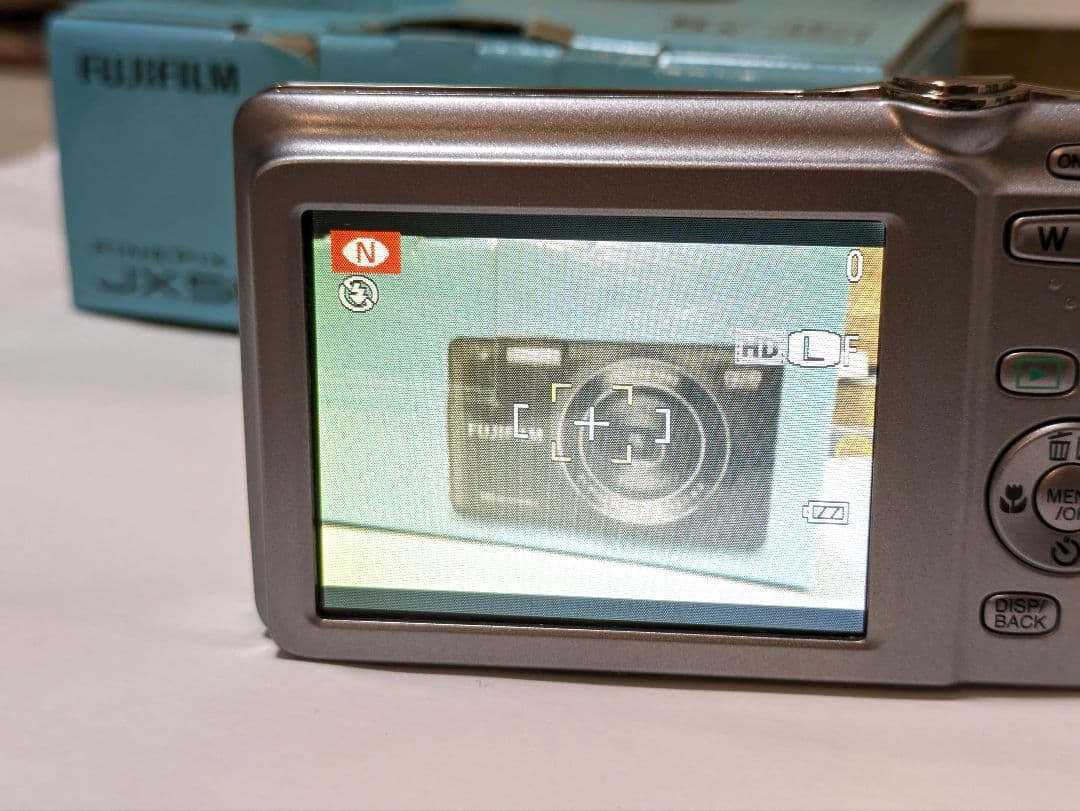 【美品】富士フイルム　FINEPIX JX560　コンパクトデジタルカメラ