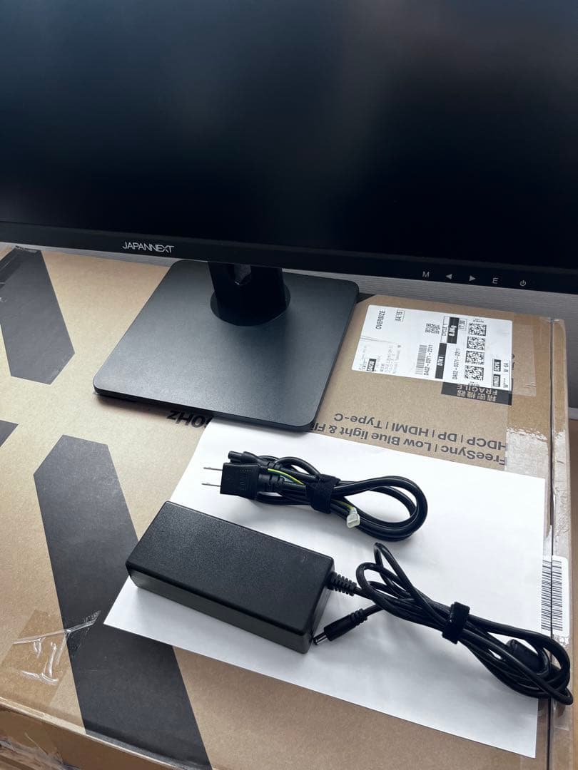 JAPANNEXT 28インチ 4Kモニター　IPS