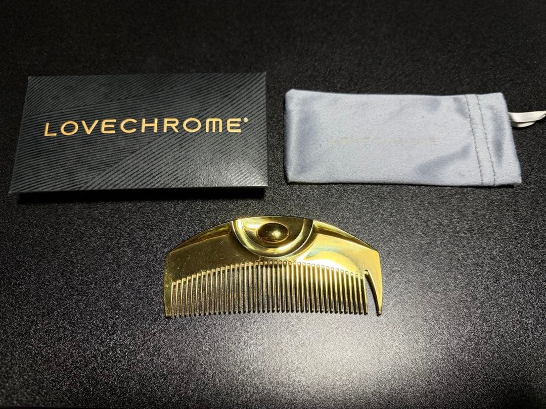 LOVECHROME　ラブクロム　ヘアコーム　K24GP ツキ ゴールド