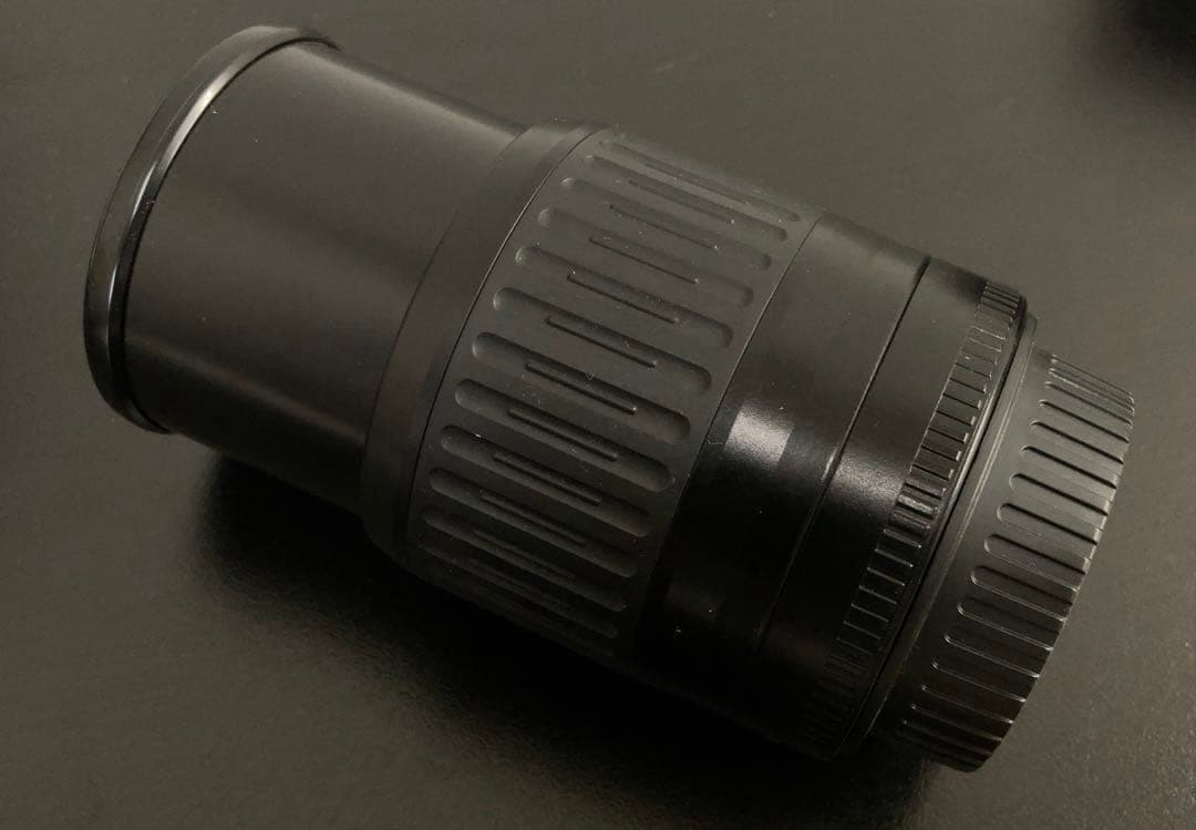 Canon EOS1000QD フィルムカメラ　レンズ付き
