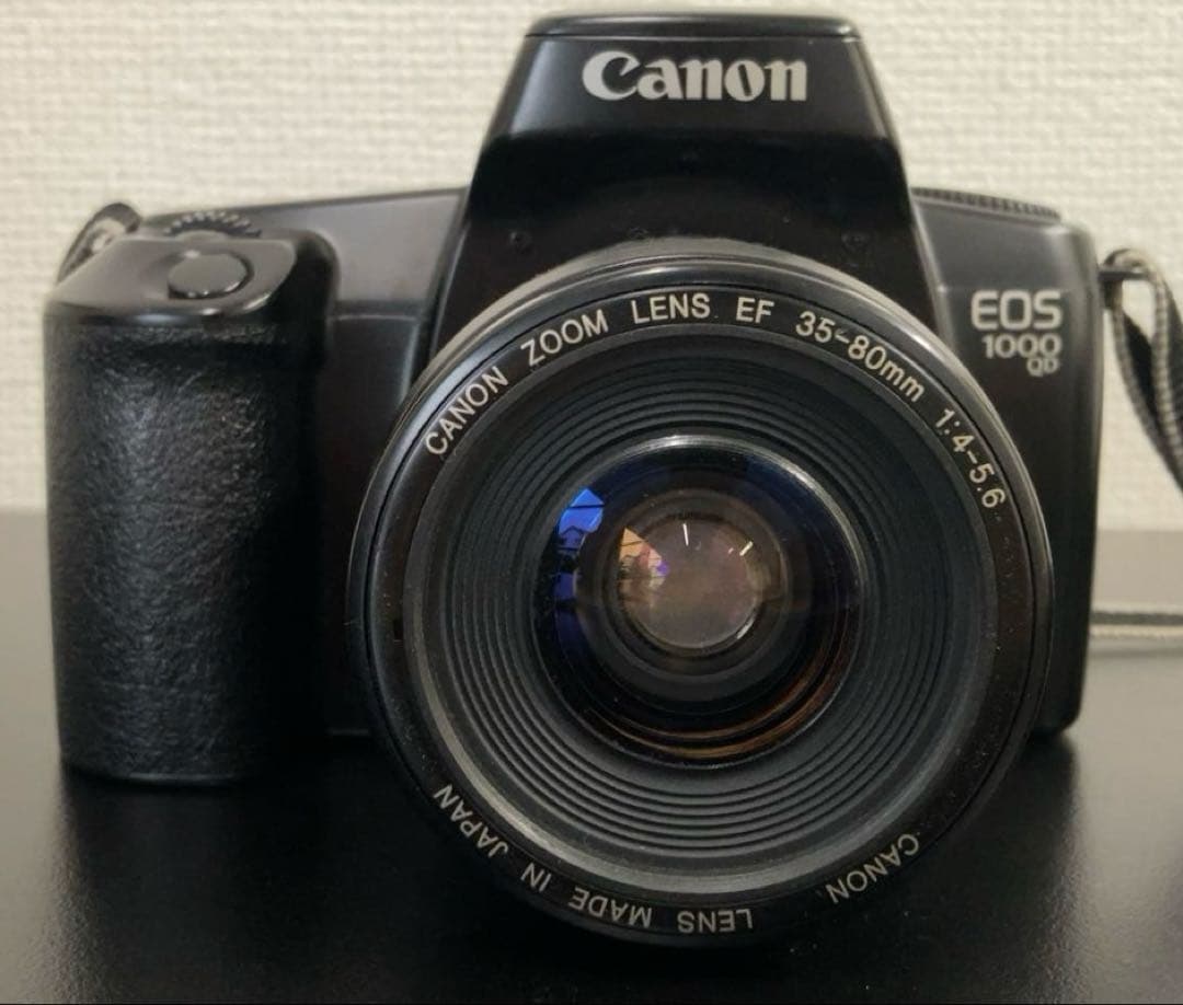 Canon EOS1000QD フィルムカメラ　レンズ付き