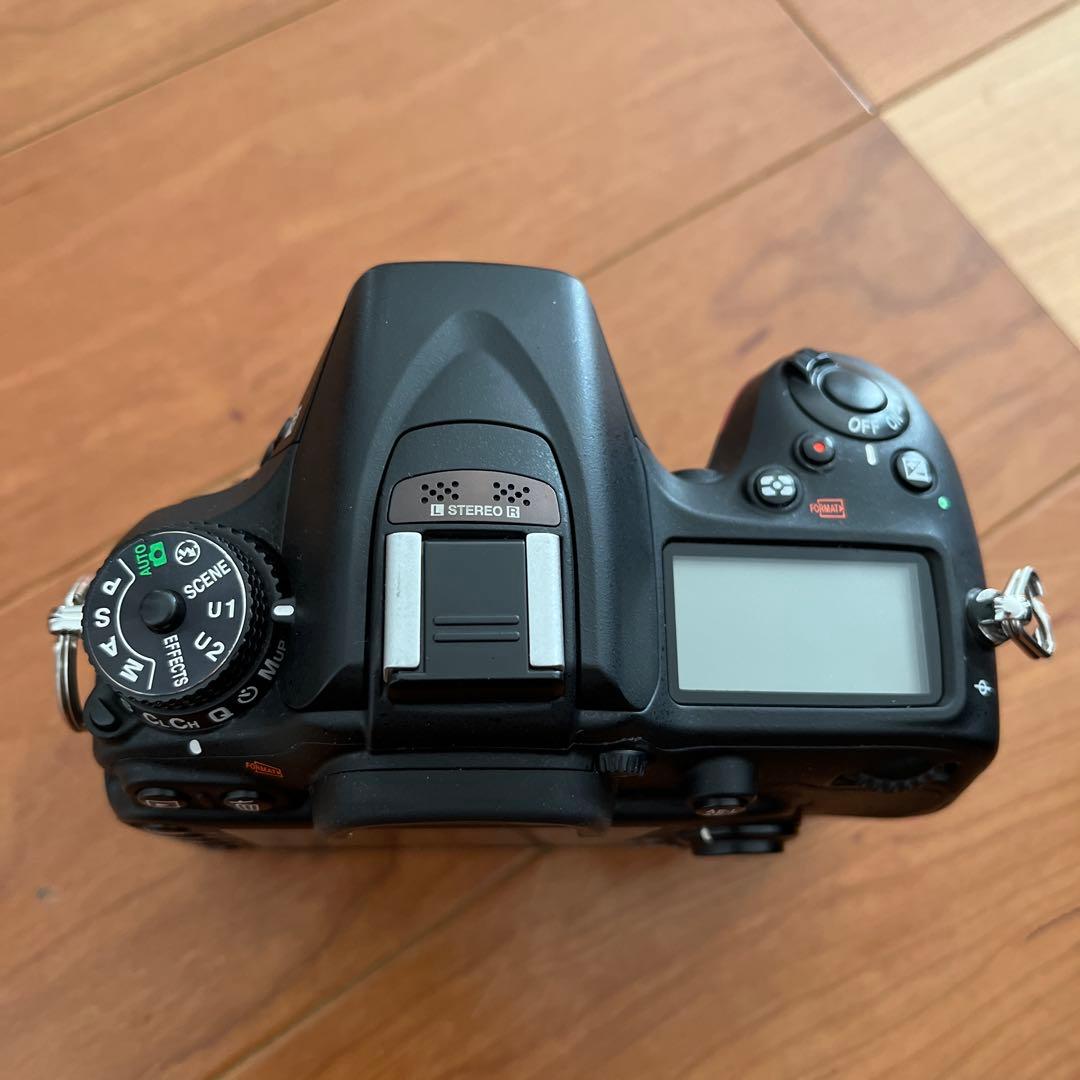 Nikon D7100 デジタル一眼レフカメラ