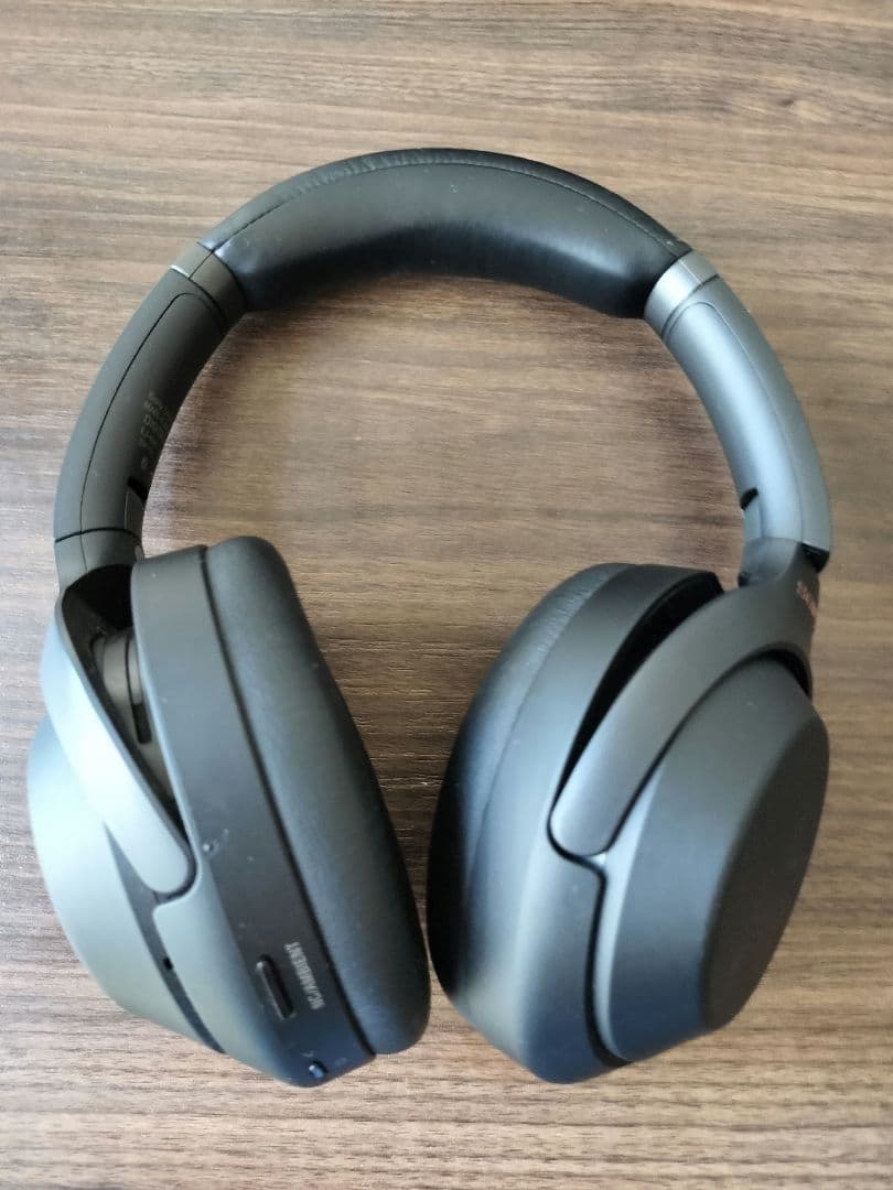 SONY ヘッドホン　WH-1000XM3 ノイズキャンセリング