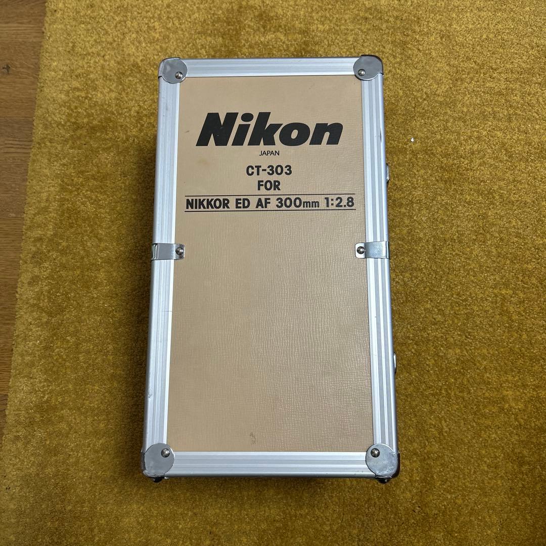 【Nikon】 NIKKOR ED AF 300mm f2.8