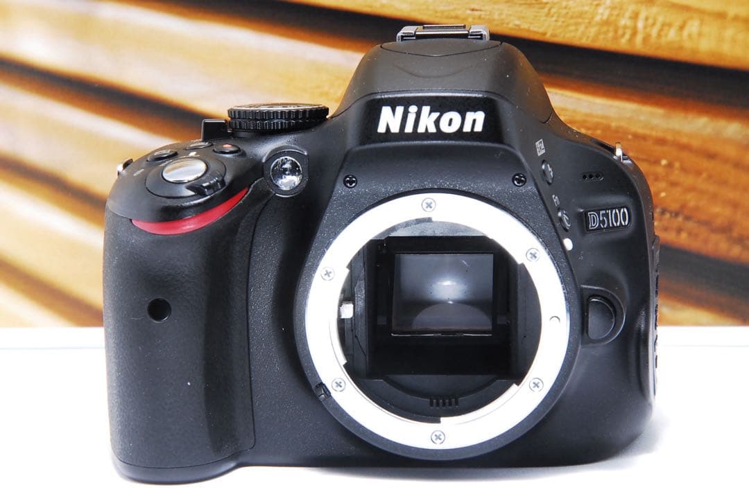 ★D5100★Nikon デジタル一眼　ダブルレンズ　スマホ転送