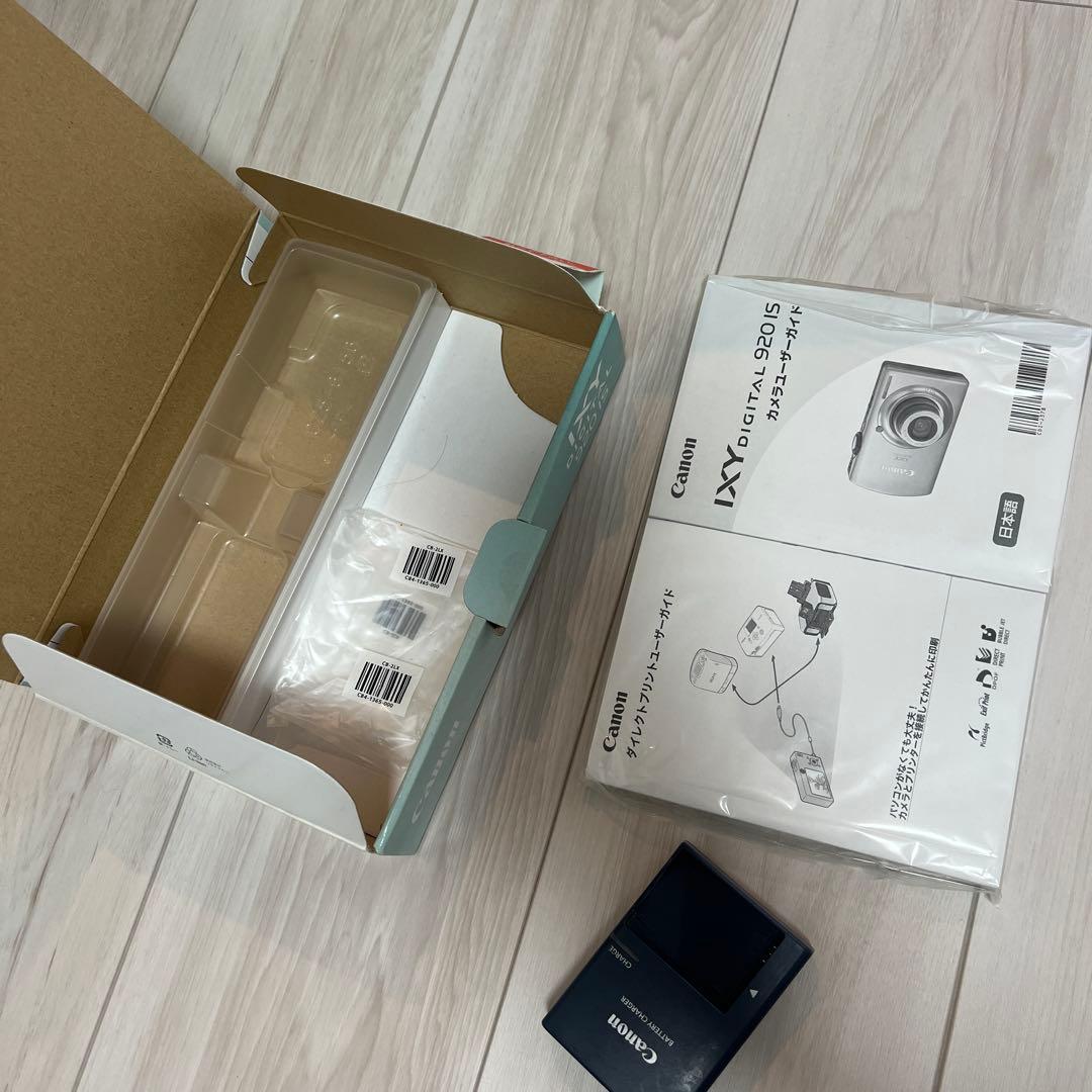 Canon IXY DIGITAL 920 IS 本体