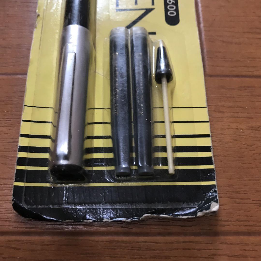 デッドストックマーキングペン