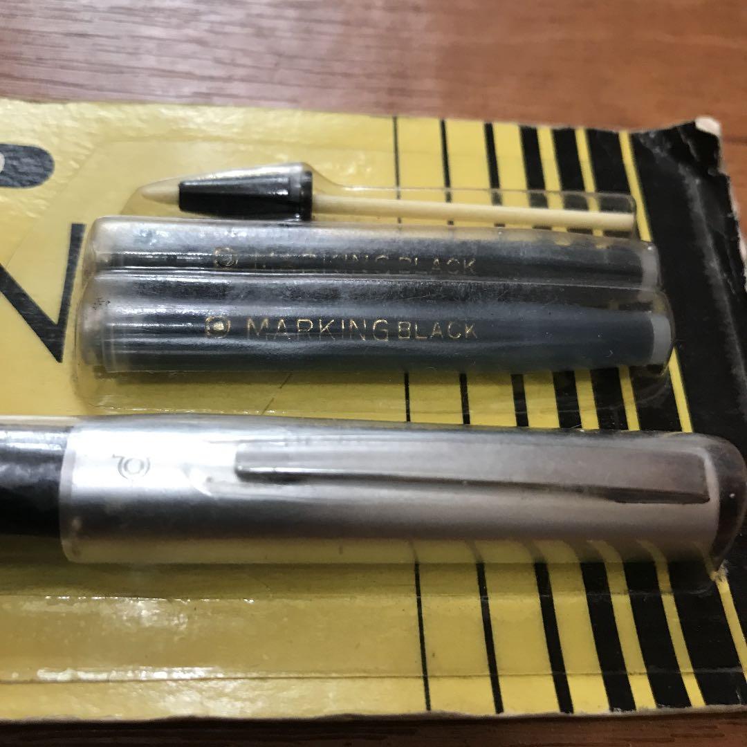 デッドストックマーキングペン