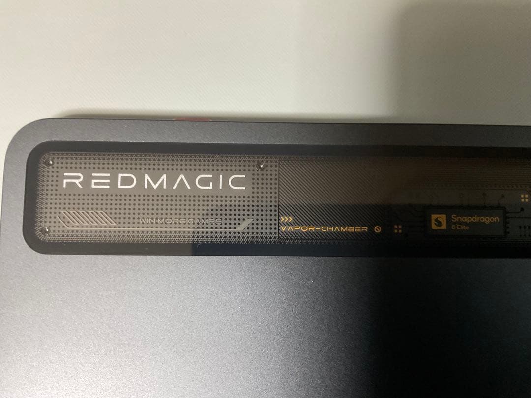 美品　REDMAGIC Astra ゲーミングタブレット 12GB＋256GB