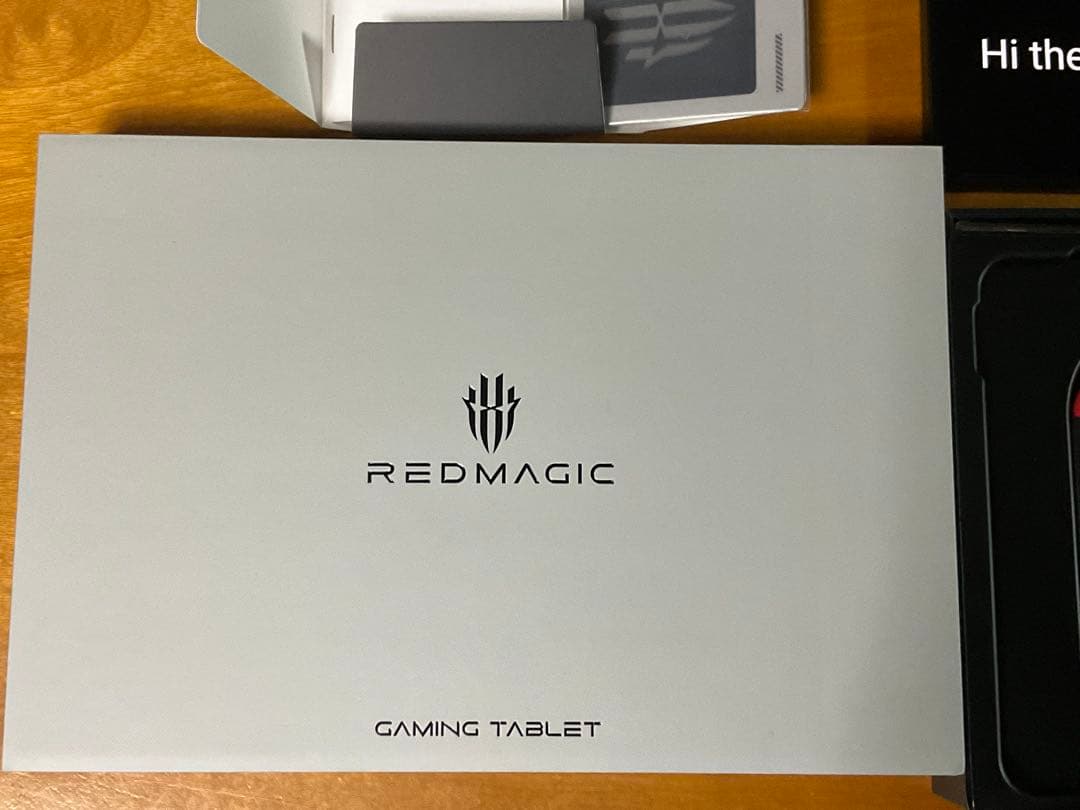 美品　REDMAGIC Astra ゲーミングタブレット 12GB＋256GB