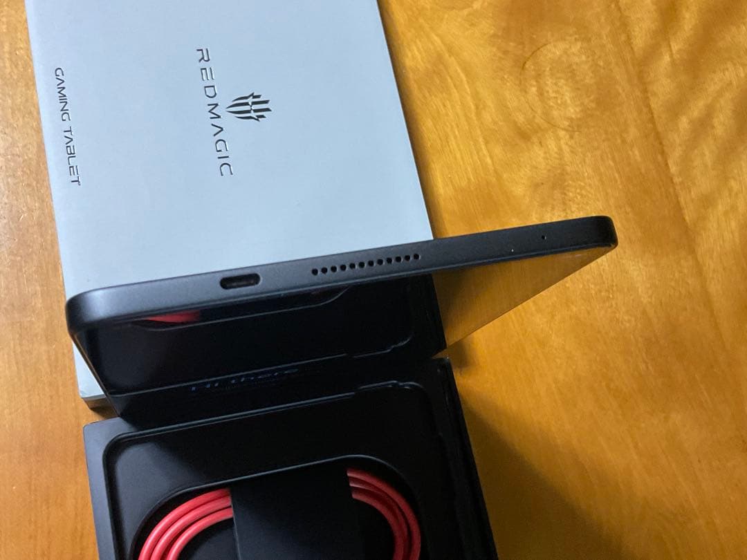 美品　REDMAGIC Astra ゲーミングタブレット 12GB＋256GB