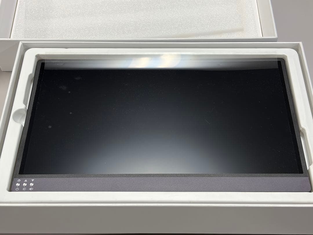 E*a様 4K、ポータブルモニター、おまけ（ケーブル）付き