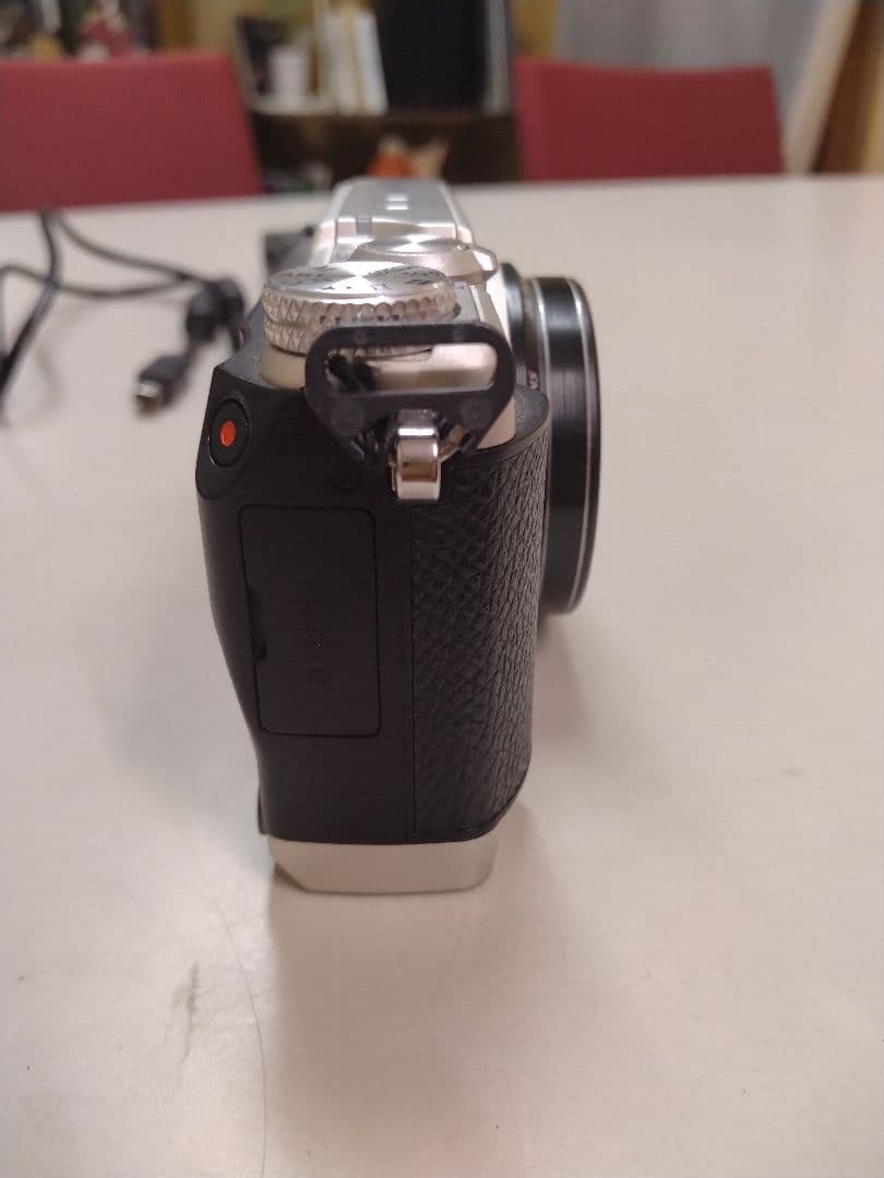 ジャンクOLYMPUS STYLUS SH-3 本体 充電器付き