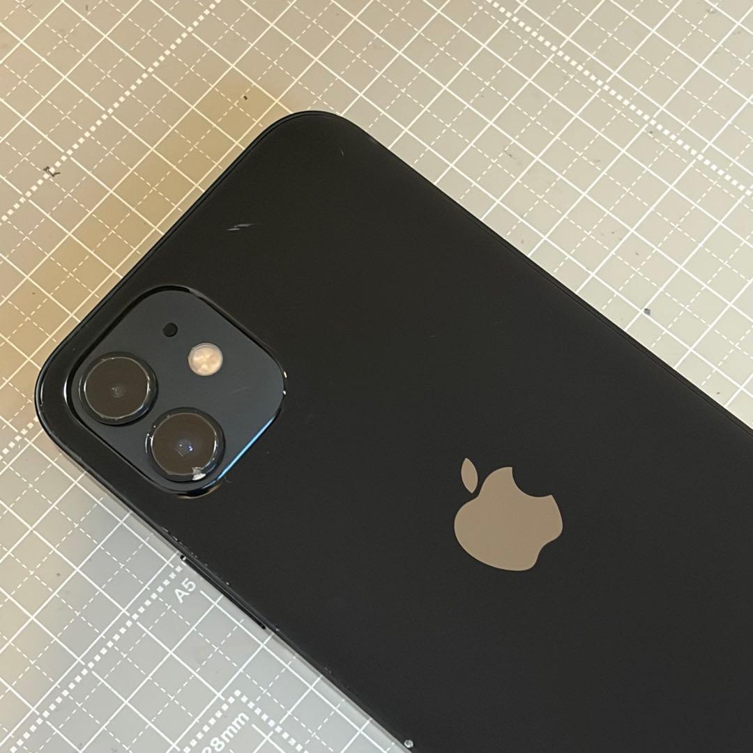 iPhone12 256GB ブラック バッテリー81%
