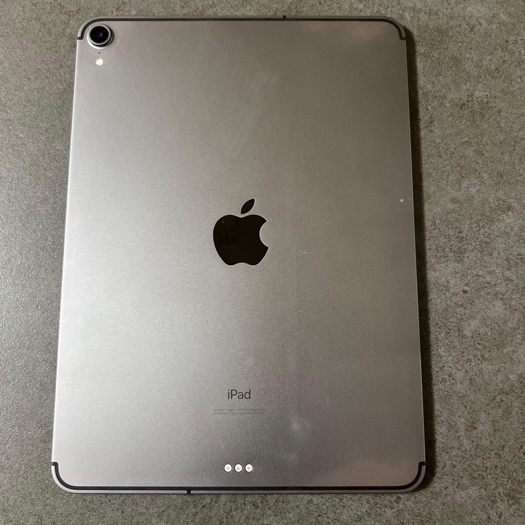 iPad Pro 11インチ 第1世代 セルラー　グレー