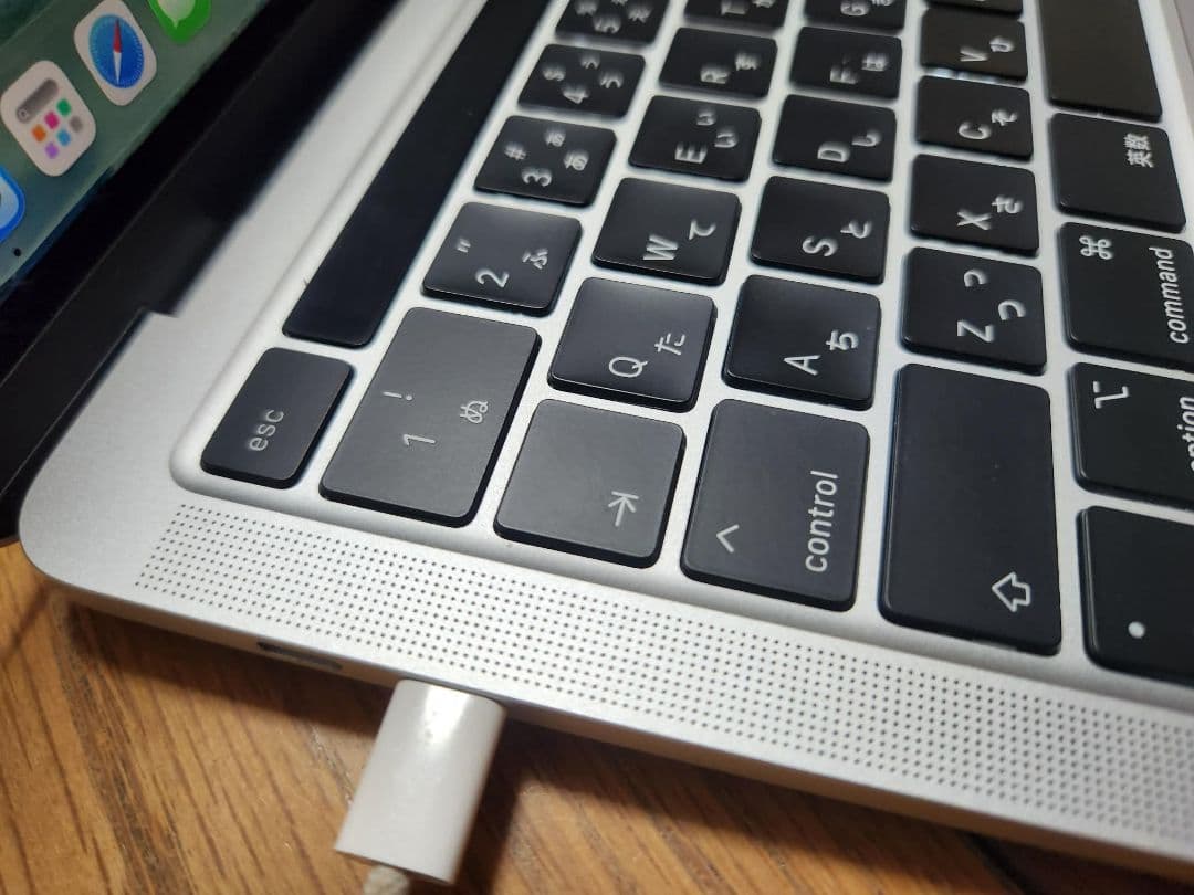 Macbook pro M2 8GB/256GB ジャンク