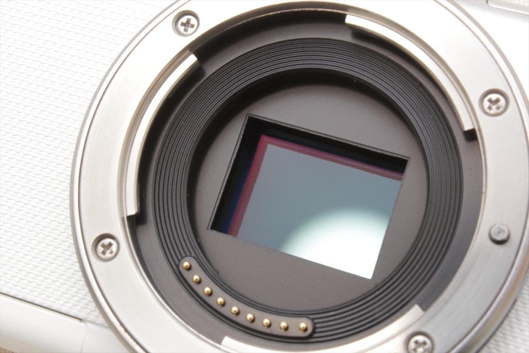 スマホ転送！Canon EOS M100　EF-M 15-45mm ミラーレス