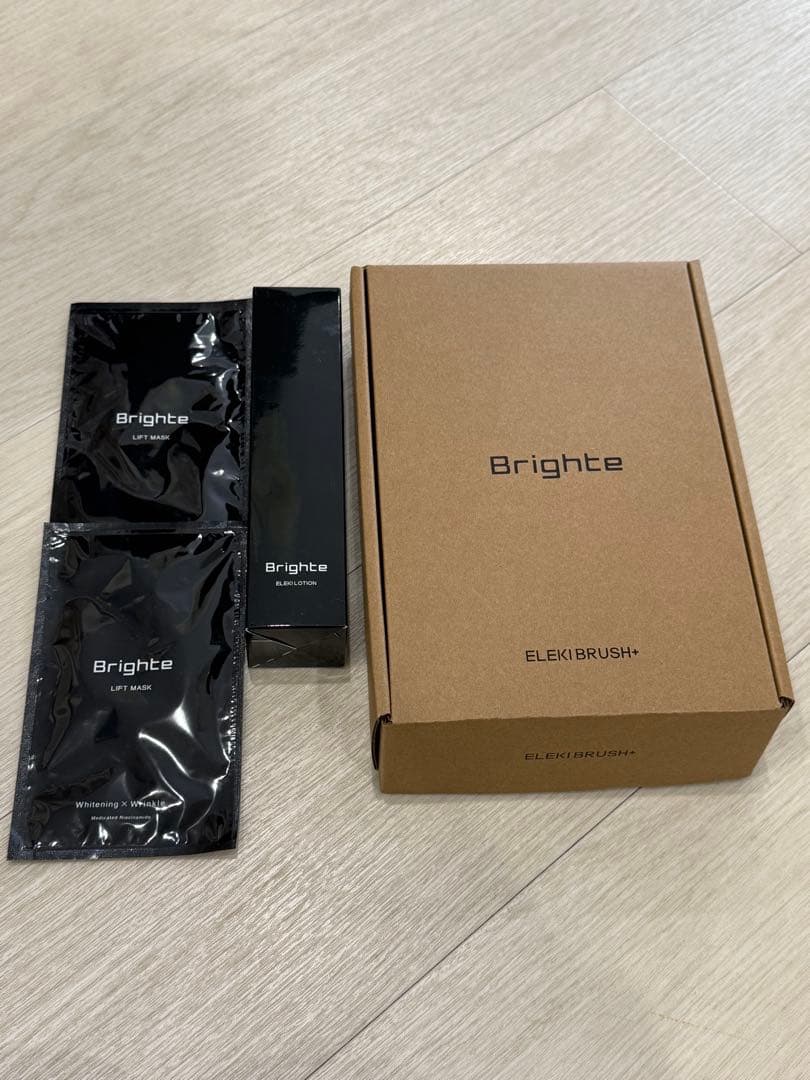 Brighte エレキブラシ＋リフトマスク セット+化粧水